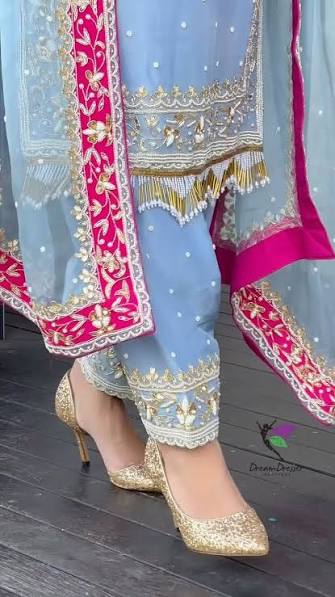Latest Salwar Mohri Design( Source: Social MEDIA)
